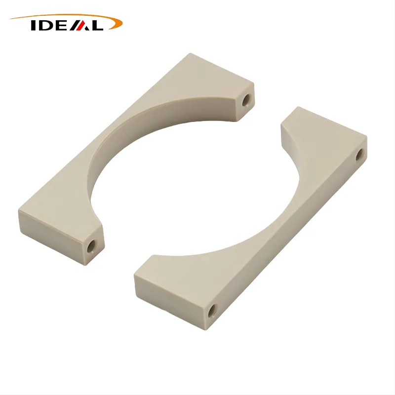 обработанные детали из PEEK