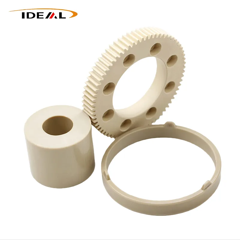 обработанные детали из PEEK